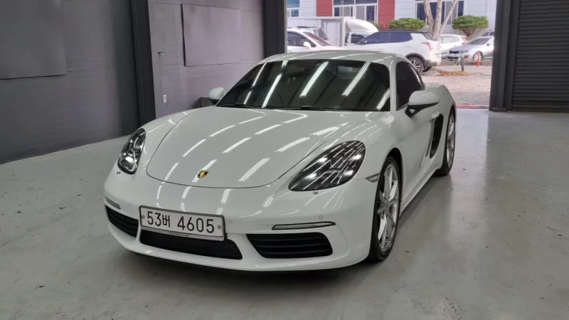 Porsche CAYMAN