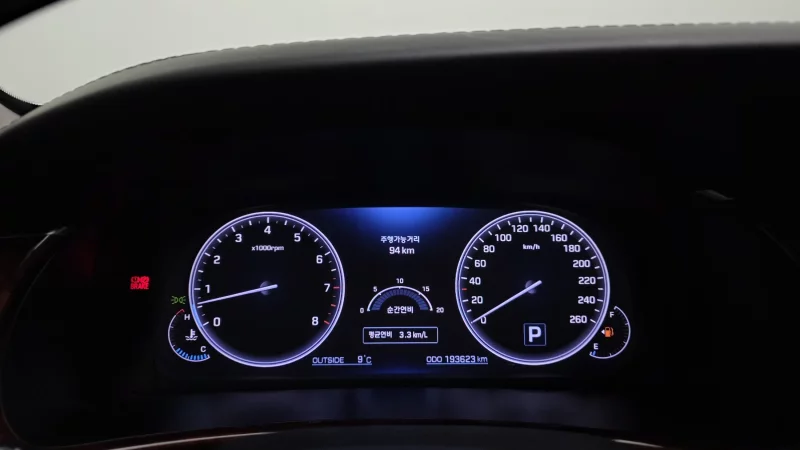 Hyundai Equus