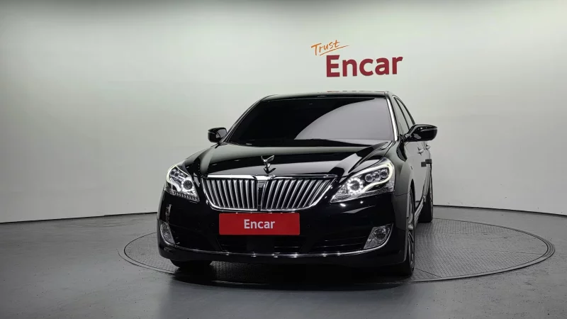 Hyundai Equus