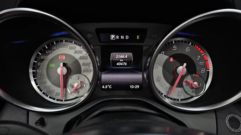 Mercedes-Benz SLK-Class