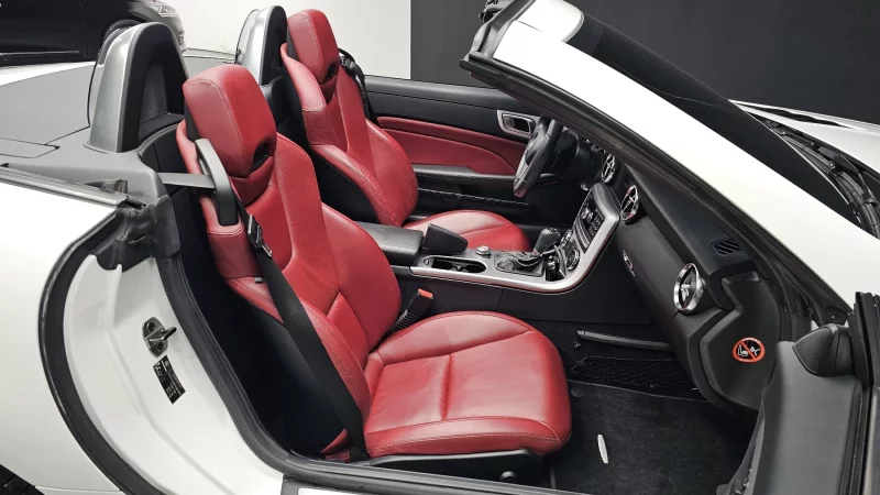 Mercedes-Benz SLK-Class