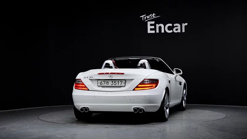Mercedes-Benz SLK-Class