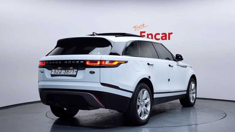 Land Rover RANGE ROVER VELAR