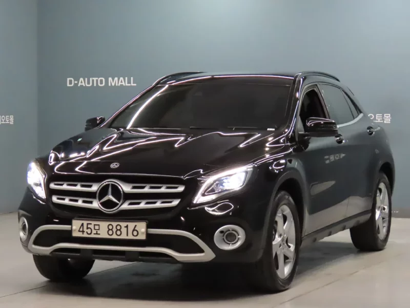 Mercedes-Benz GLA-Class