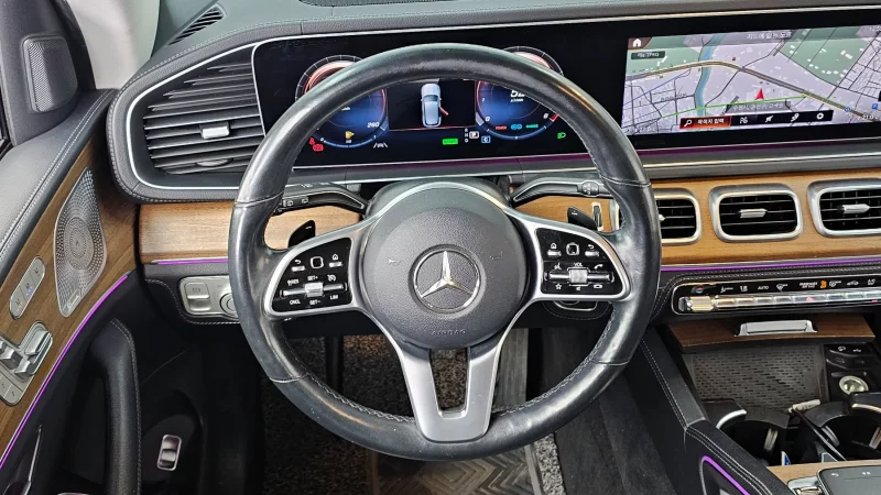 Mercedes-Benz GLE-Class