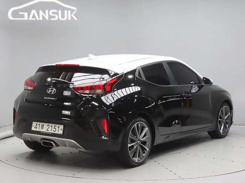 Hyundai Veloster
