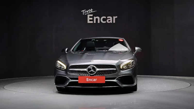 Mercedes-Benz SL-Class