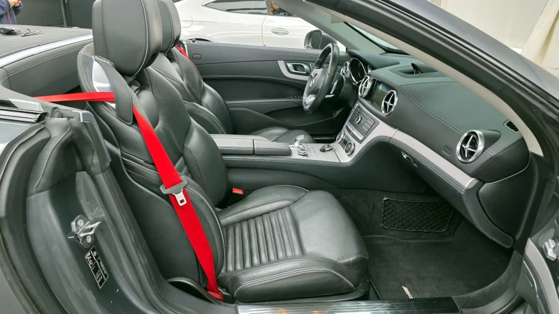 Mercedes-Benz SL-Class