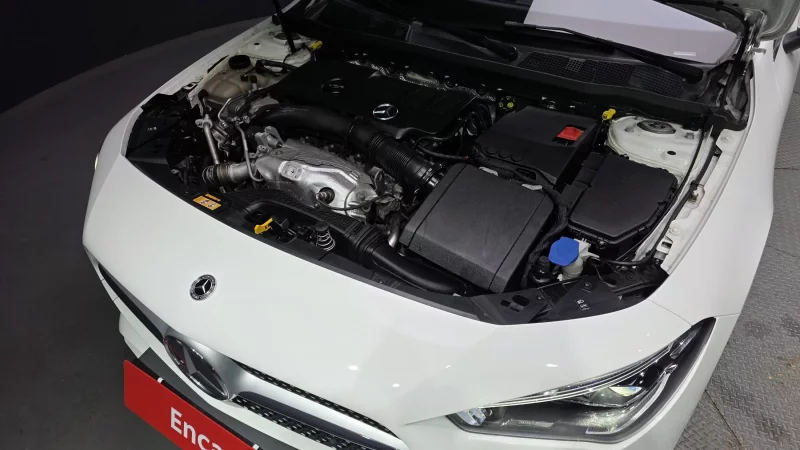 Mercedes-Benz CLA-Class