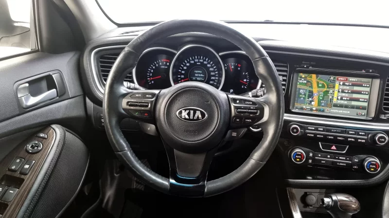 Kia K5