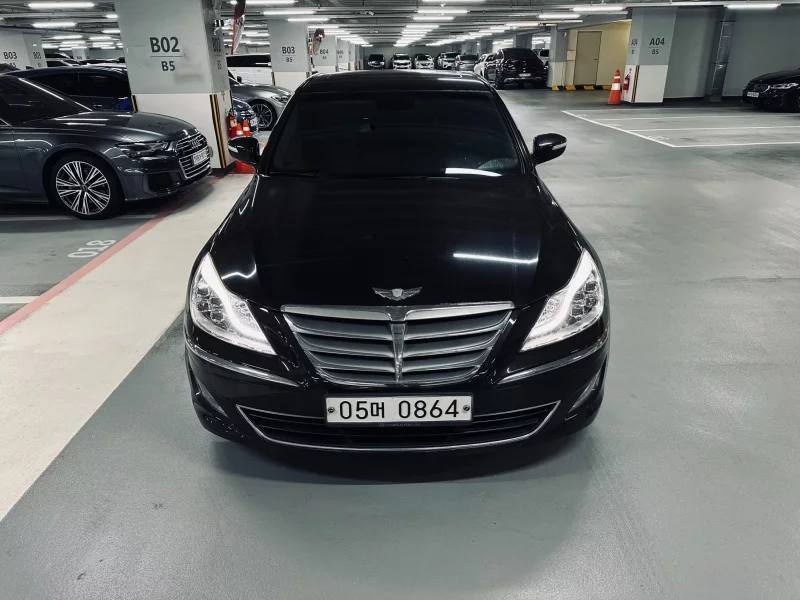 Hyundai Genesis