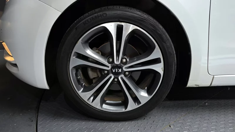 Kia K3
