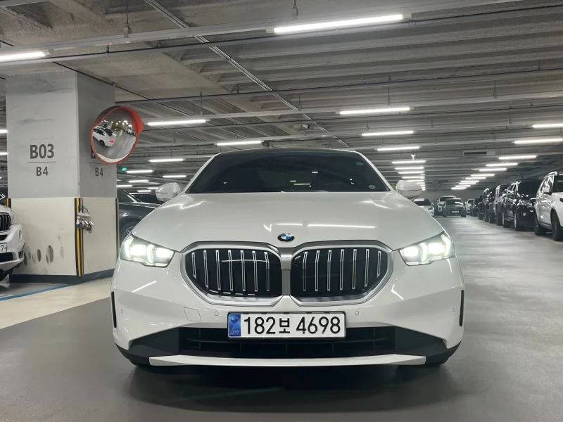 BMW 5-Series