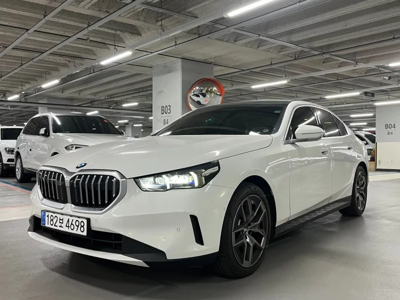 BMW 5-Series