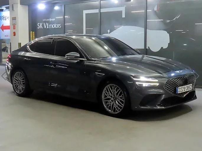 Genesis G70