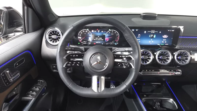 Mercedes-Benz GLB-Class