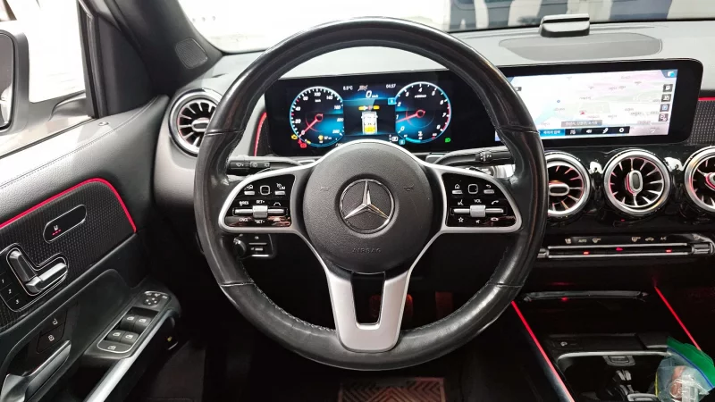 Mercedes-Benz GLB-Class