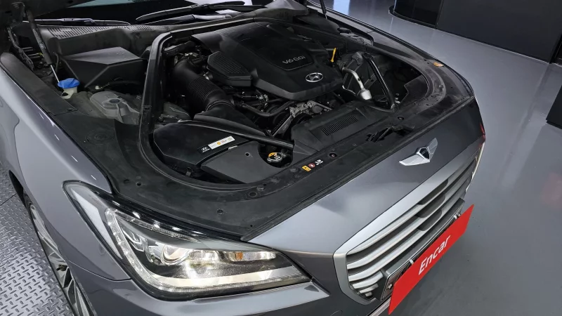 Hyundai Genesis