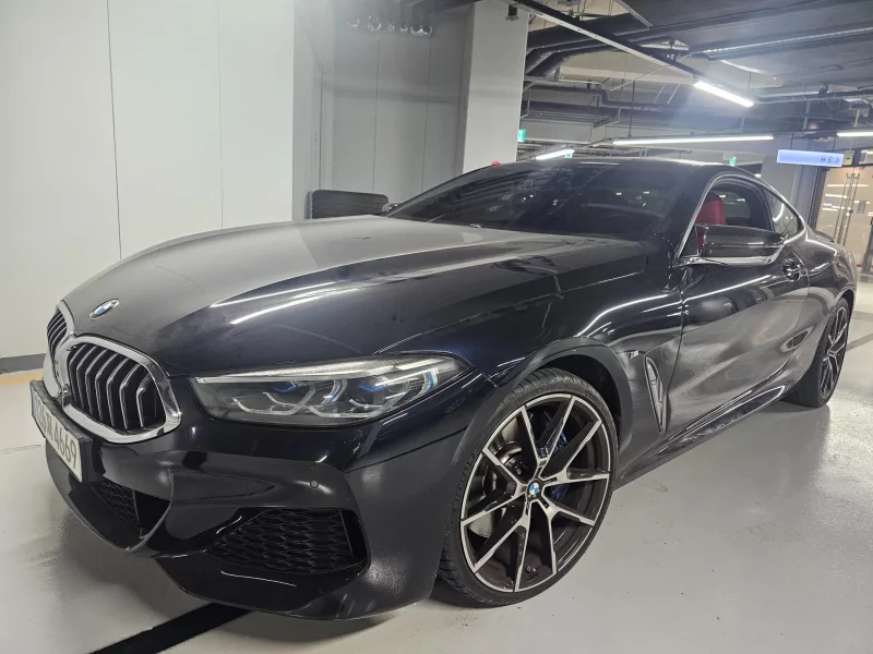 BMW 8-Series