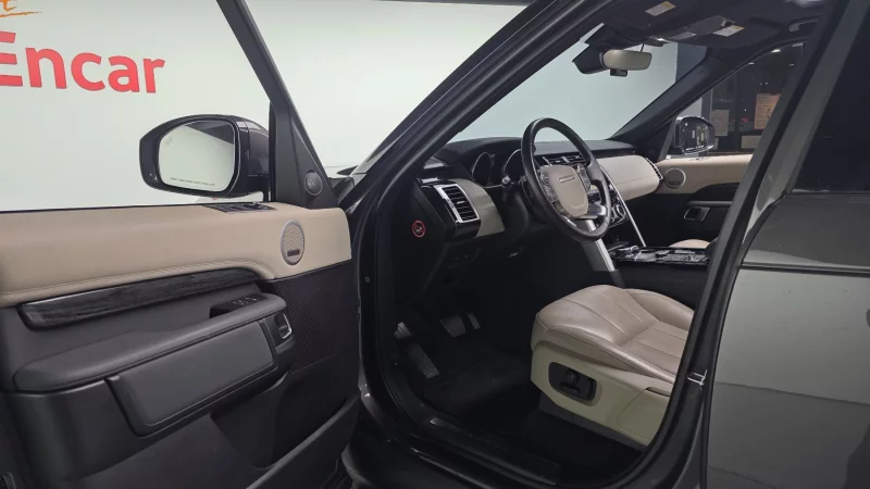 Land Rover DISCOVERY