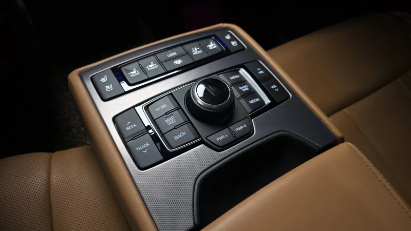 Hyundai Genesis