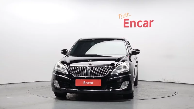 Hyundai Equus