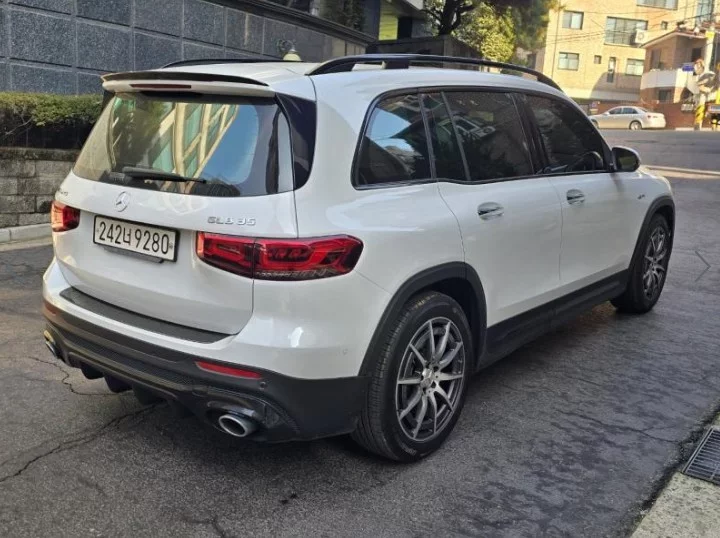 Mercedes-Benz GLB-Class