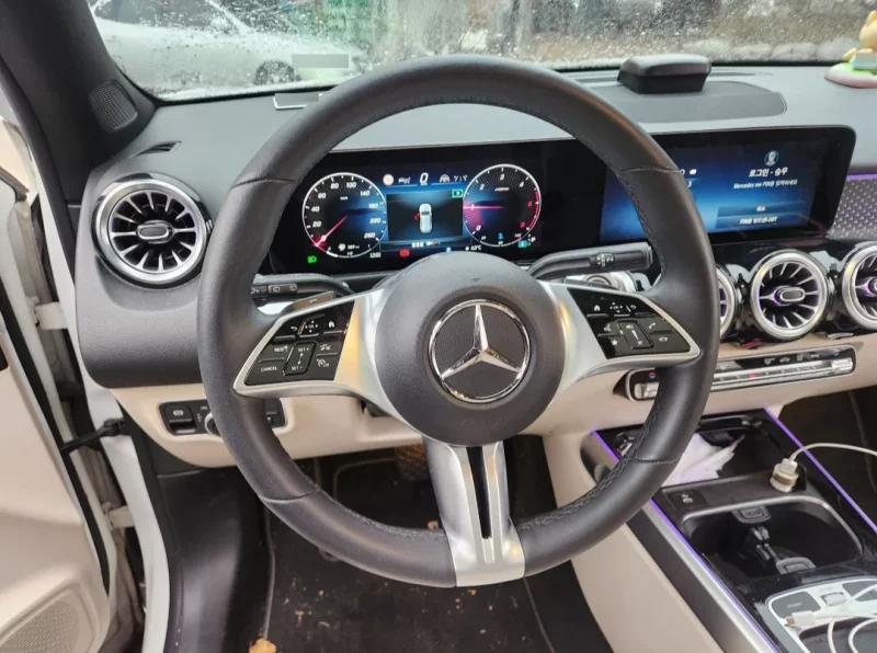 Mercedes-Benz GLB-Class