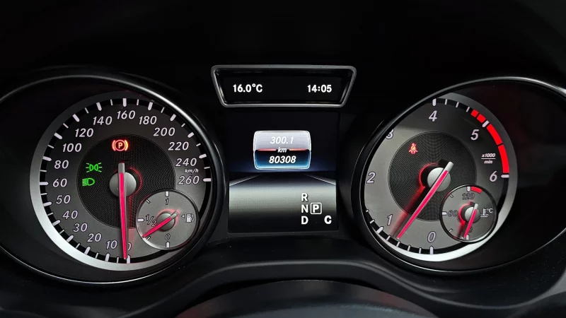 Mercedes-Benz CLA-Class