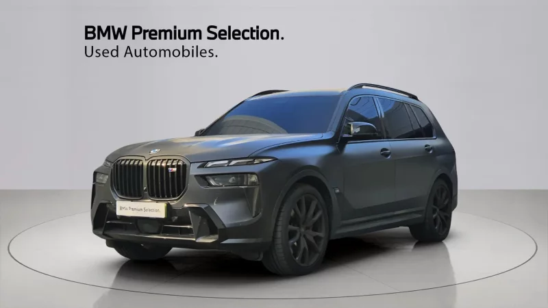 BMW X7