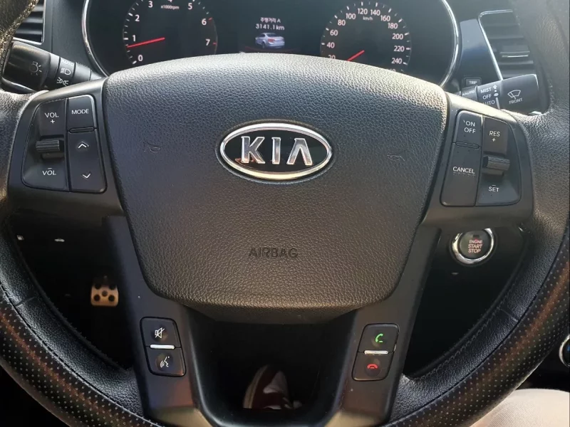 Kia K7
