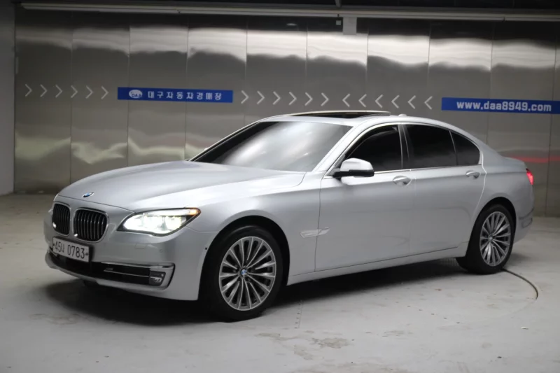 BMW 7-Series