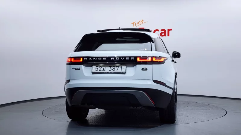 Land Rover RANGE ROVER VELAR