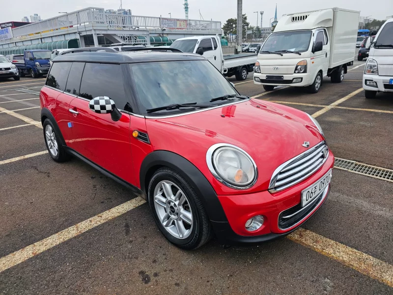 MINI Clubman