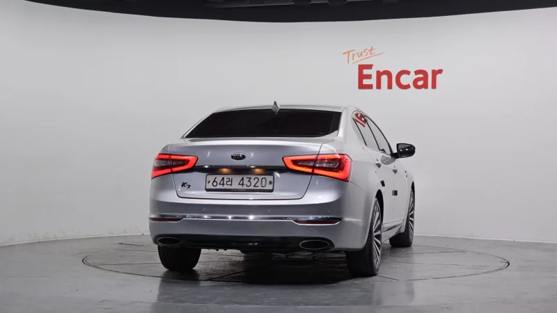 Kia K7