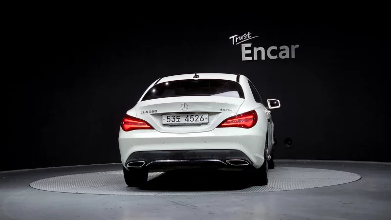 Mercedes-Benz CLA-Class