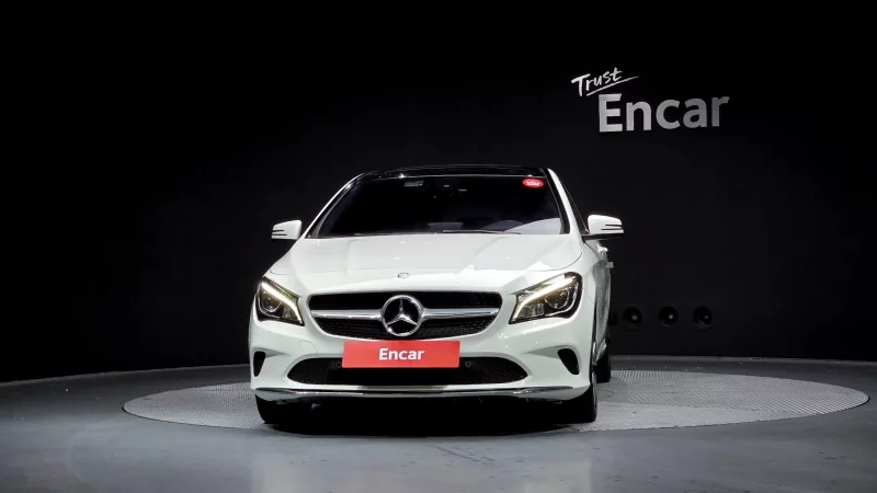 Mercedes-Benz CLA-Class