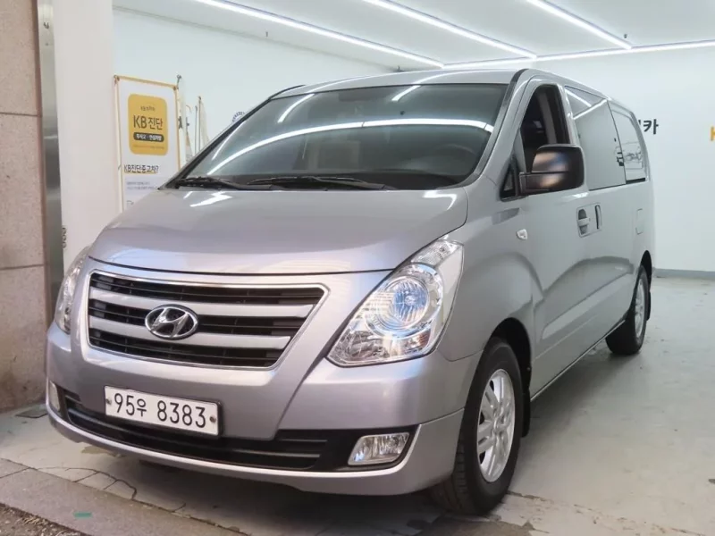 Hyundai Starex