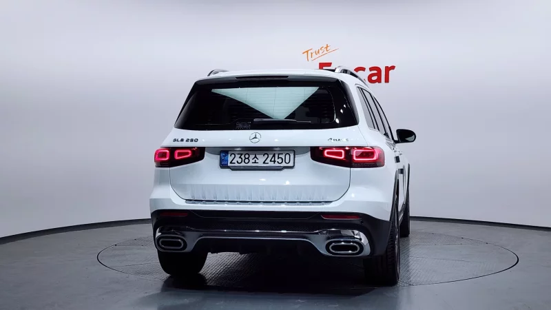 Mercedes-Benz GLB-Class