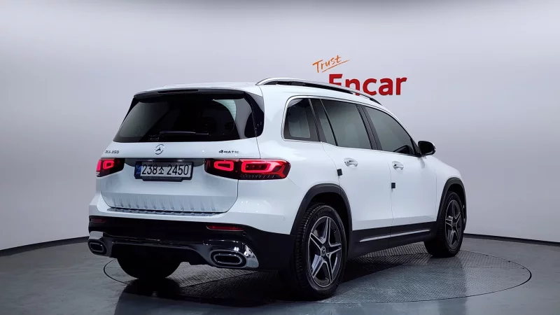 Mercedes-Benz GLB-Class