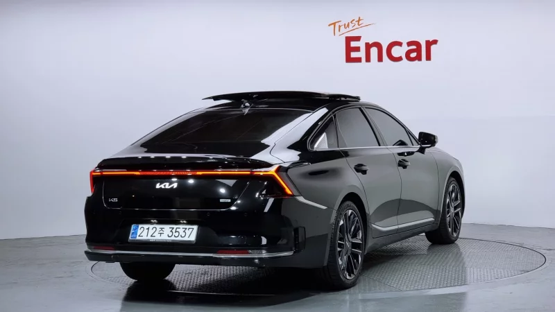 Kia K8