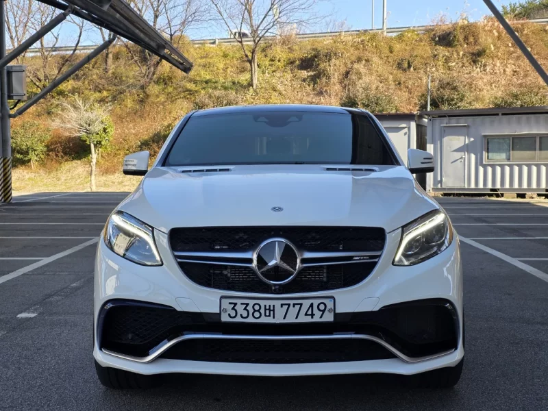 Mercedes-Benz GLE-Class