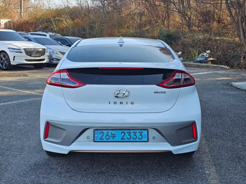 Hyundai Ioniq
