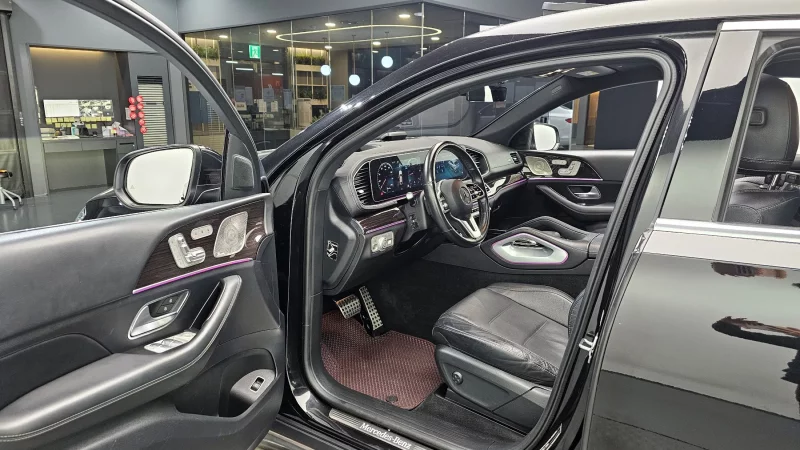 Mercedes-Benz GLE-Class