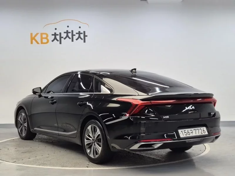Kia K8