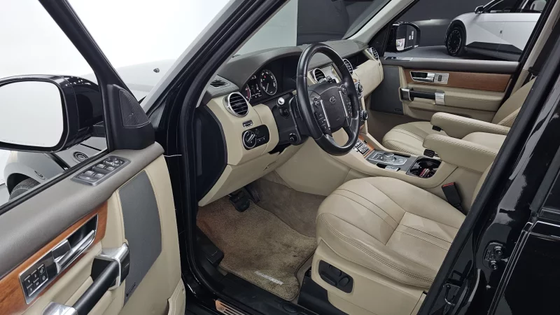 Land Rover DISCOVERY