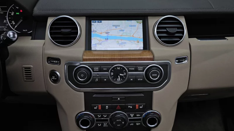 Land Rover DISCOVERY