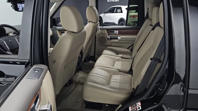 Land Rover DISCOVERY