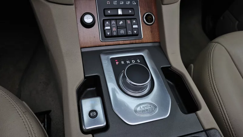 Land Rover DISCOVERY