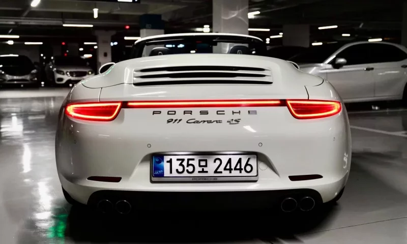 Porsche 911